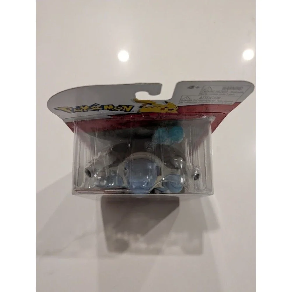 Nintendo Jazwares Pokemon 4.5 Inch BLASTOISE Battle Feature Deluxe Action Figure